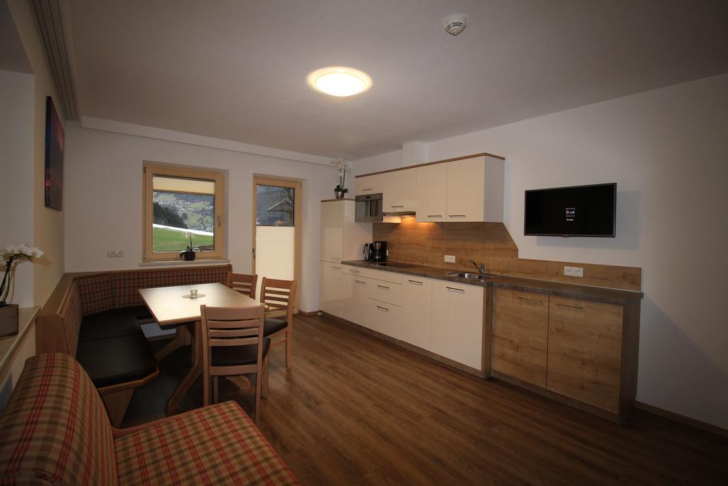 Apart Geisler Mayrhofen Exterior photo